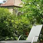 Apartment In Mit Garten By Interhome