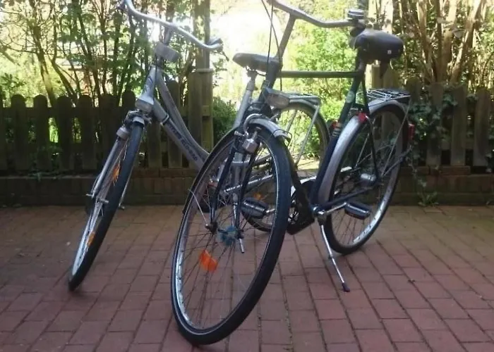 In Mit Garten By Interhome *